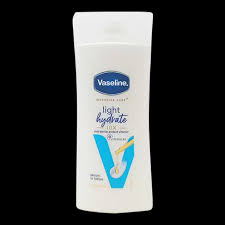 VASELINE LIGHT HYDRATE SERUM IN LOTION (90ML)